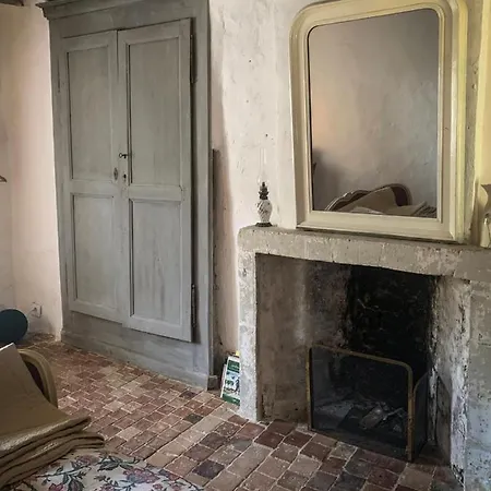 Valtro Le Nid - Logement Entier Proche 24 Heures Du Mans Et Grottes De Bed & Breakfast