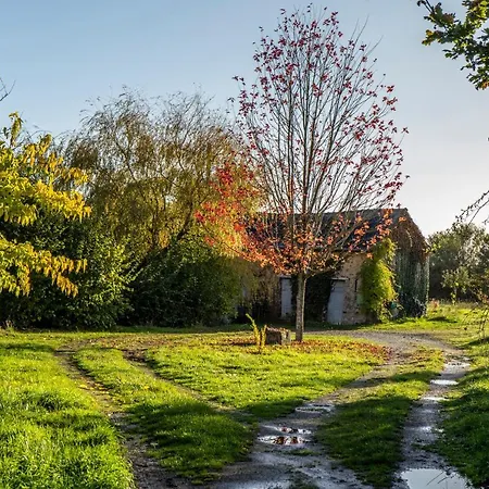 Bed & Breakfast Valtro Le Nid - Logement Entier Proche 24 Heures Du Mans Et Grottes De