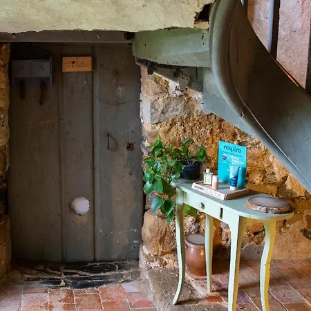 Bed & Breakfast Valtro Le Nid - Logement Entier Proche 24 Heures Du Mans Et Grottes De *